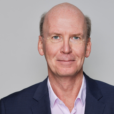 Portrait Jens Rehlaender