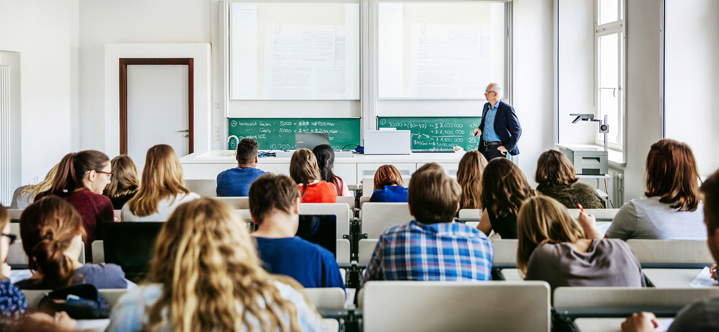 Blick in einen Seminarraum