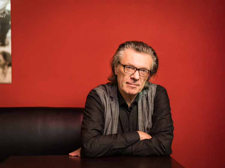 Portraitfoto von Ralf Konersmann