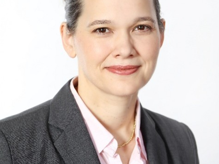 Zu sehen ist Veronika von Messling.