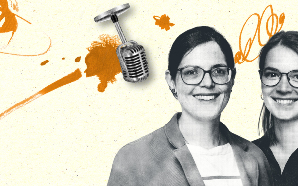 Illustration mit zwei Frauen und einem Mikrofon