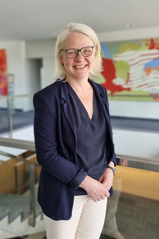 Frau mit Brille